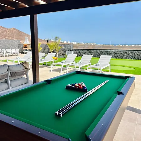 Ocean Lanzarote بلايا بلانكا